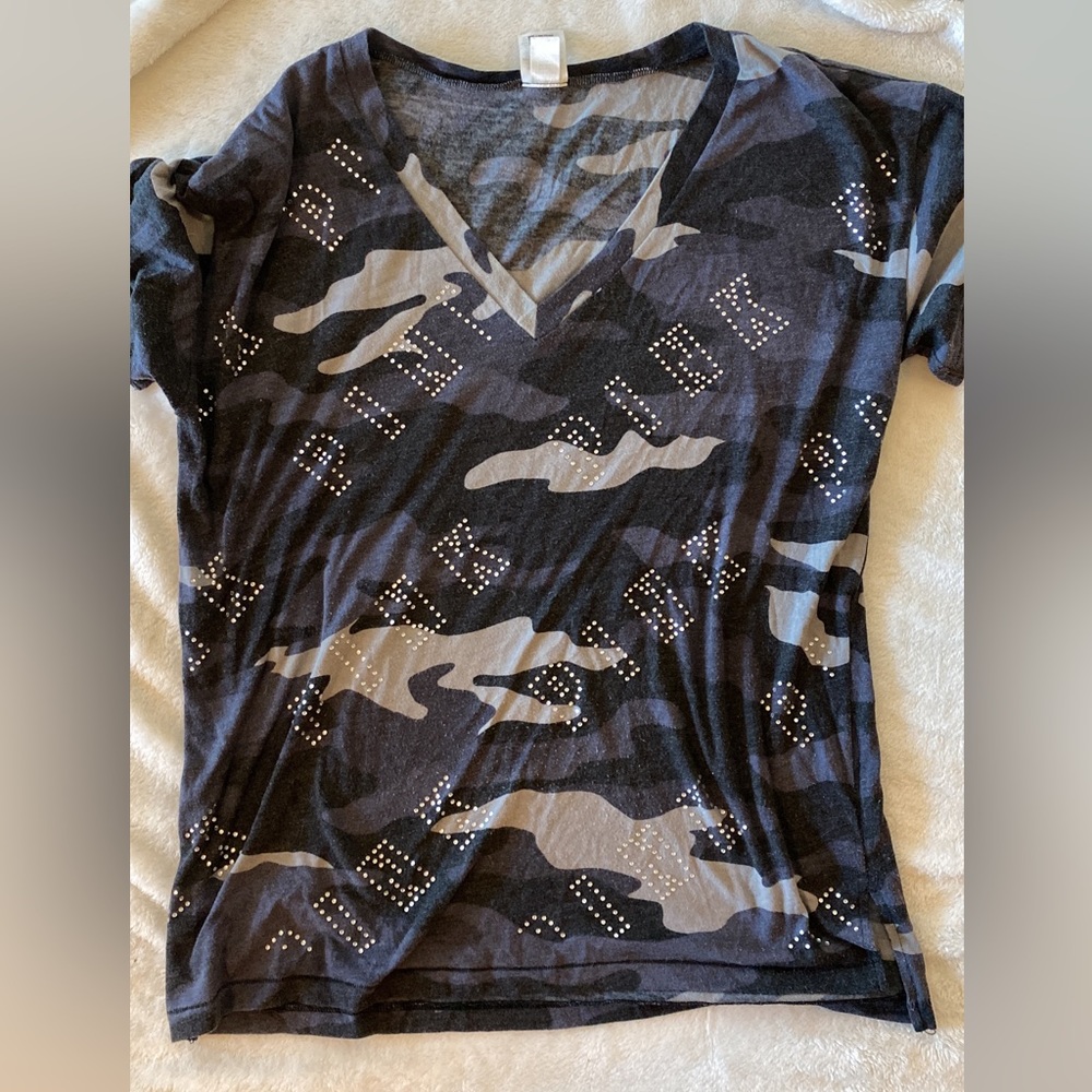 Victoria’s Secret PINK Bling Tshirt